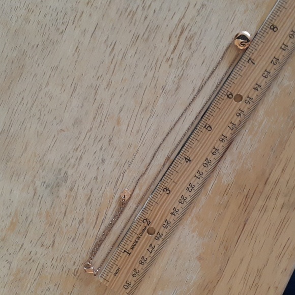 Authentic Swarovski Swan Stamped Rose Gold Necklace MM105 - Picture 9 of 10